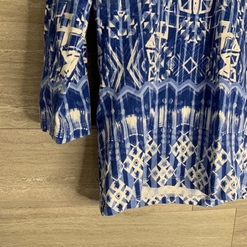 Women’s Ruby Rd. Geometric Blouse - Picture 3 of 7